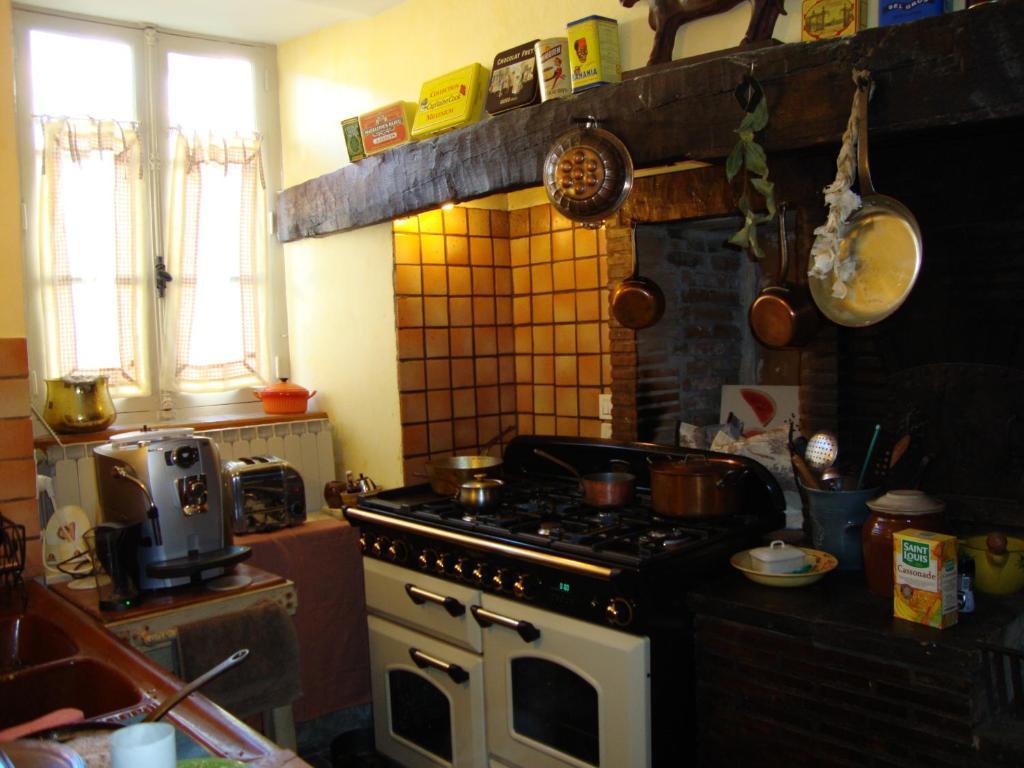 Domaine De La Dame De Lauriere Bed & Breakfast Solignac Ngoại thất bức ảnh