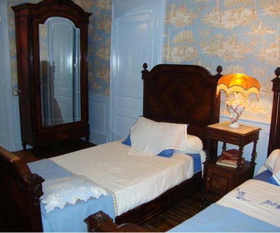 Domaine De La Dame De Lauriere Bed & Breakfast Solignac Phòng bức ảnh